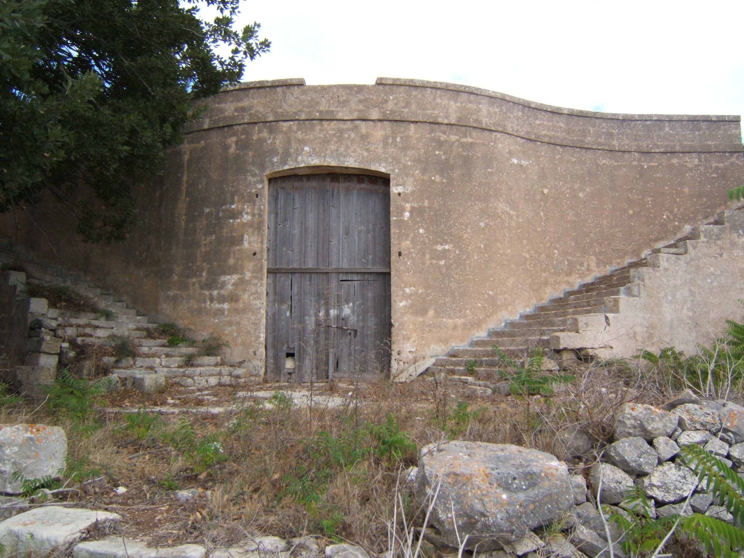 La storia di Cala dei Balcani: Maria Cristina Urso e la location matrimoni di lusso a Salento dal 2003