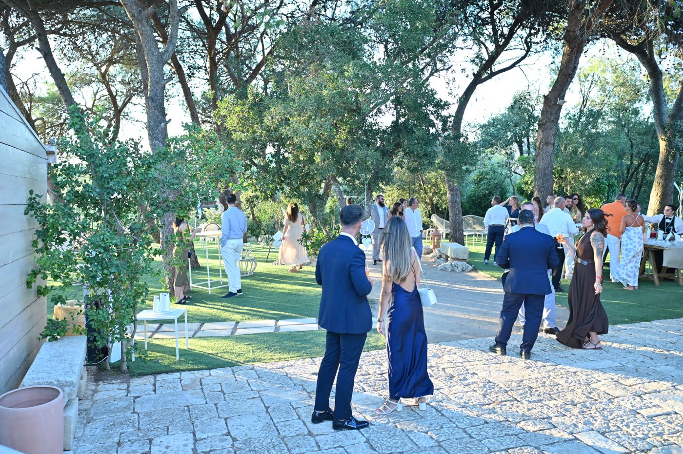 Guests arriving at the Rivivi il tuo Sì evening