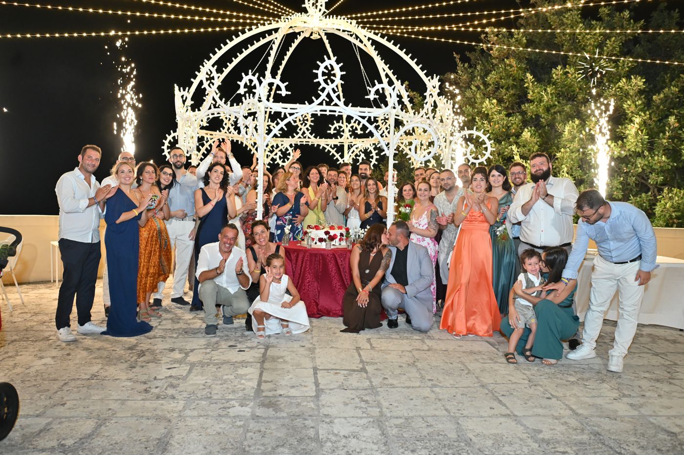 The final group photo with the light fountains